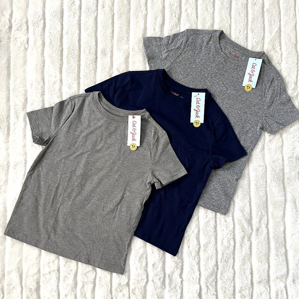 NWT LOT of 3 Boys Cat & Jack T-Shirts (Gray/Navy) S  /6-7